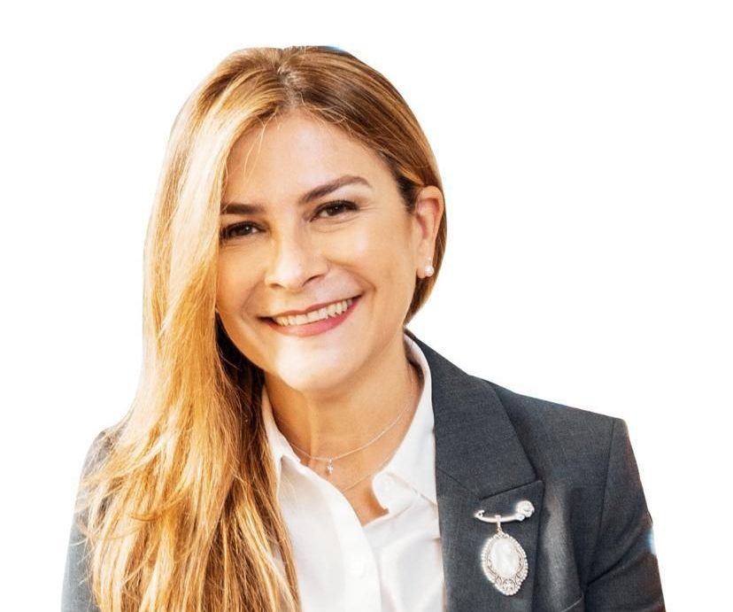 Carolina Mejìa con una valoraciòn positiva de 83%  segùn encuesta Sondeos