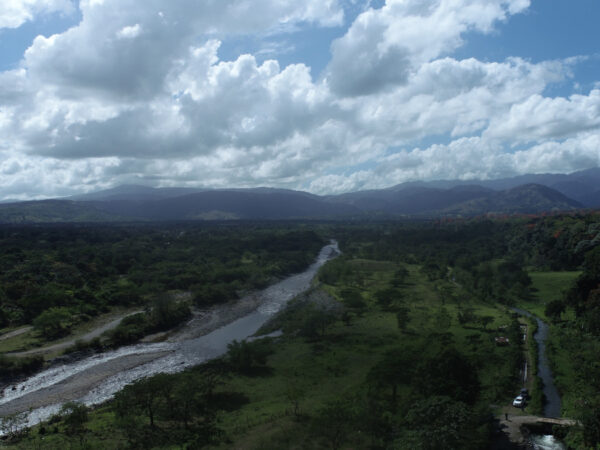 INDRHI lanza Plan de Manejo de la Cuenca del Yuna; infraestructuras controlarán inundaciones y optimizarán riego