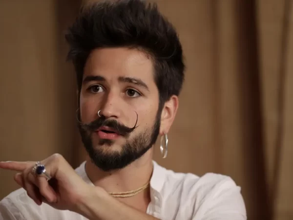 Camilo exalta la música regional mexicana y su contagiosa alegría