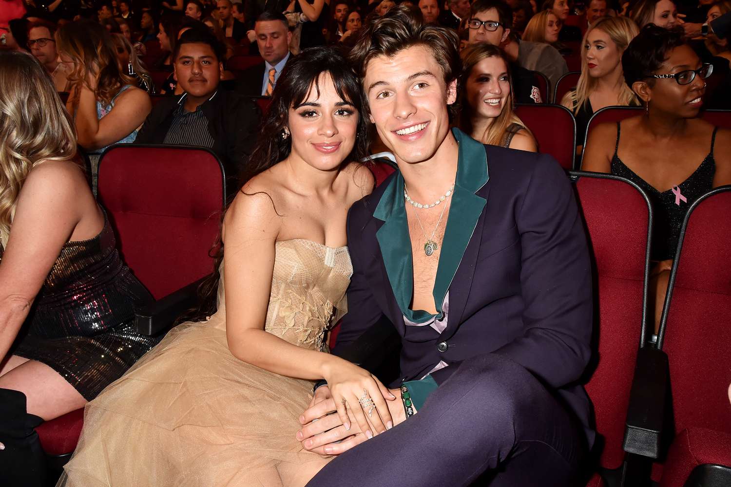 Camila Cabello soltera tras no funcionar relaciòn con su ex Shawn Mendes