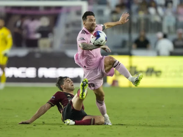 Messi vuelve a brillar en la primera apertura de Inter Miami