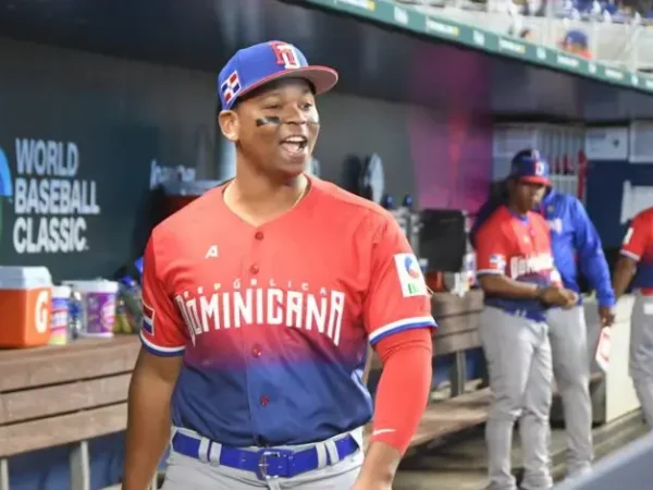 Rafael Devers emocionado de que llegue el día para jugar en RD con Medias Rojas