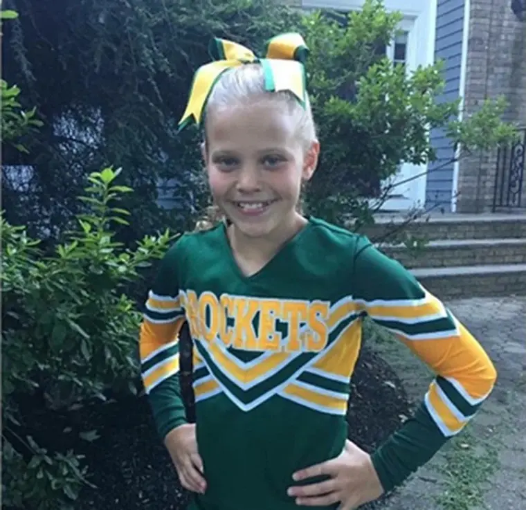 Escuela de Nueva Jersey pagarà 9,1 millones de dòlares a familia de niña que se suicidò