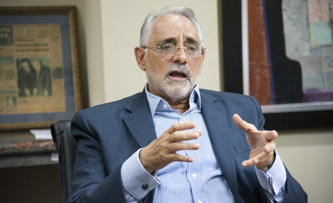 Presidente de LIDOM solicita Abinader colocar luces de led estadios de Bèisbol