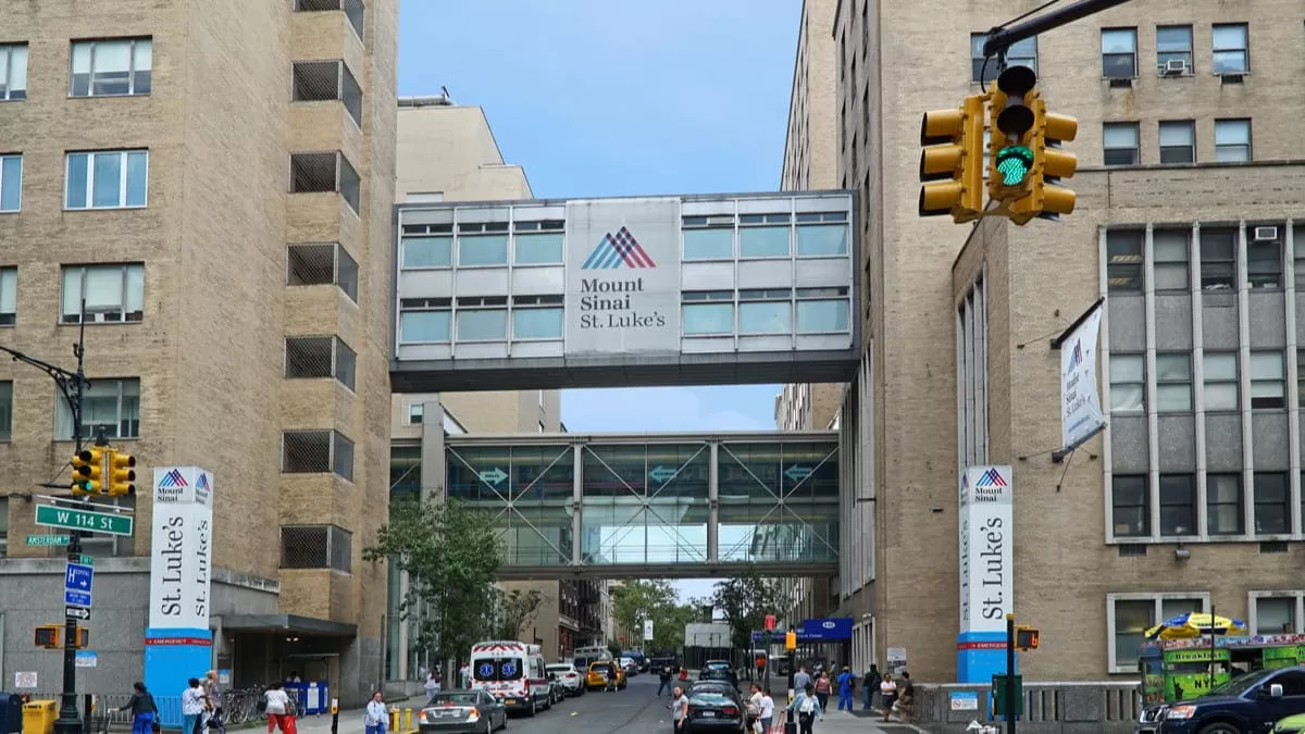 Escapa preso de hospital de Nueva York donde era tratado policìa pide colaboraciòn de comunidad para atraparlo