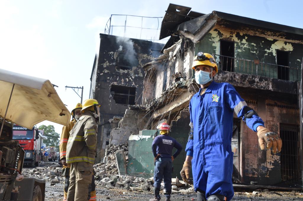 Abinader declara este 17 de agosto como duelo nacional por tragedia en San Cristòbal