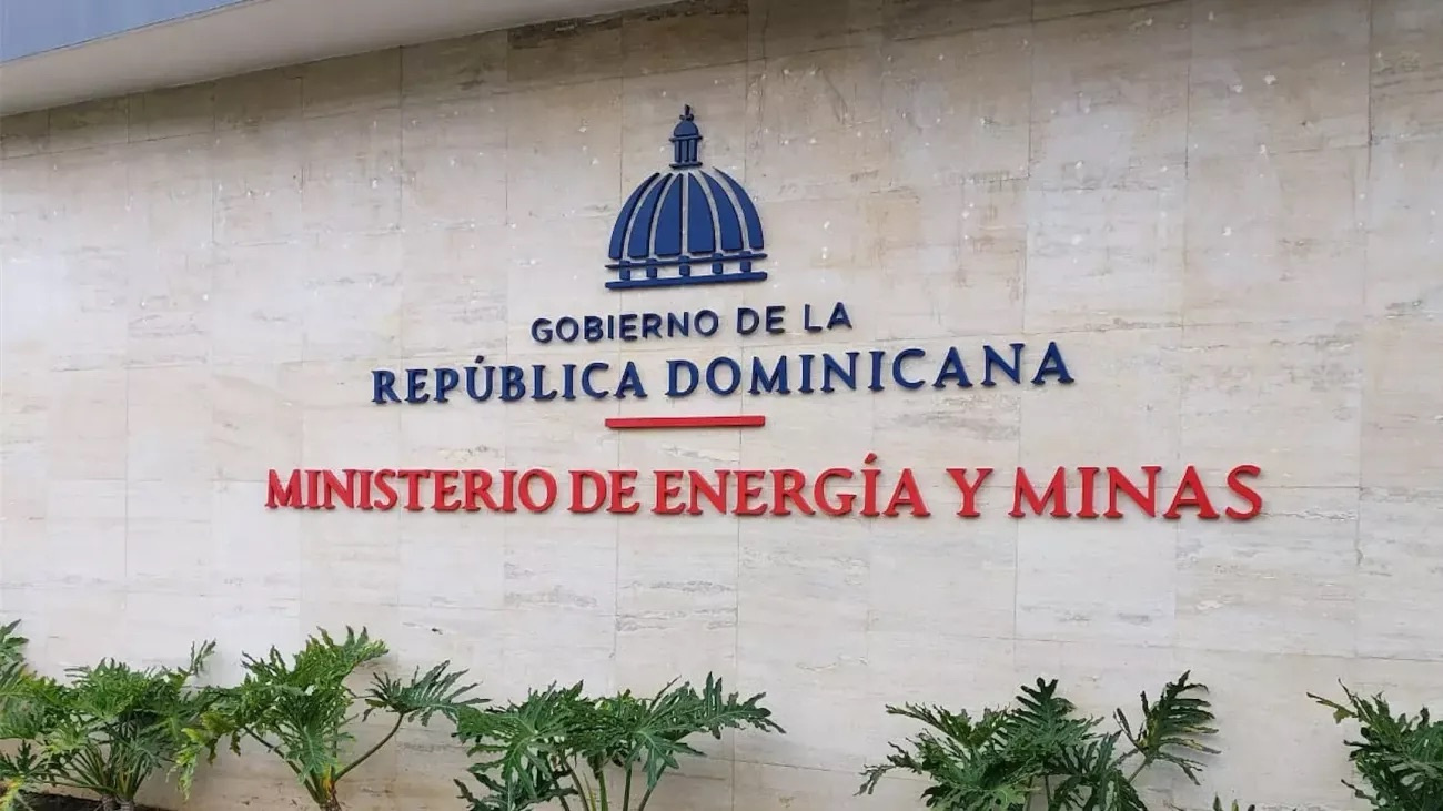 Ministerio de Energía y Minas realiza sorteo de obras valoradas en más de 73 millones de pesos en beneficio de comunidades sin electricidad