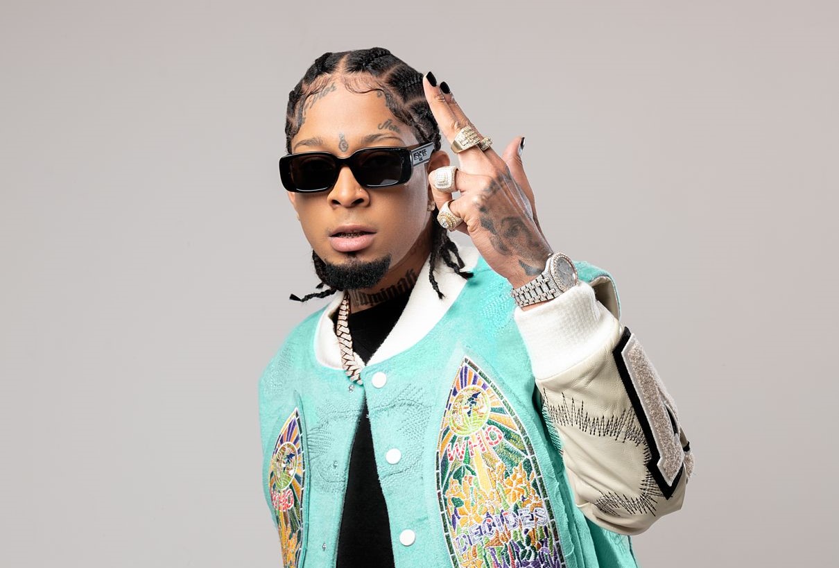 Rochy RD listo para presentaciòn en el Palacio de los Deportes