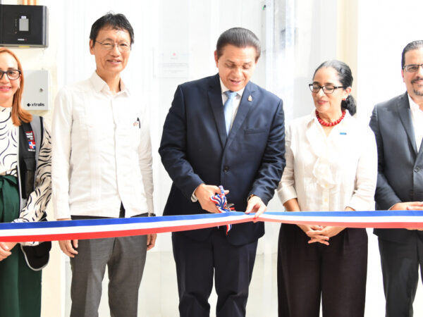 MSP recibe del Gobierno de Japón y UNICEF tecnología para fortalecer la cadena de frío del programa de vacunación