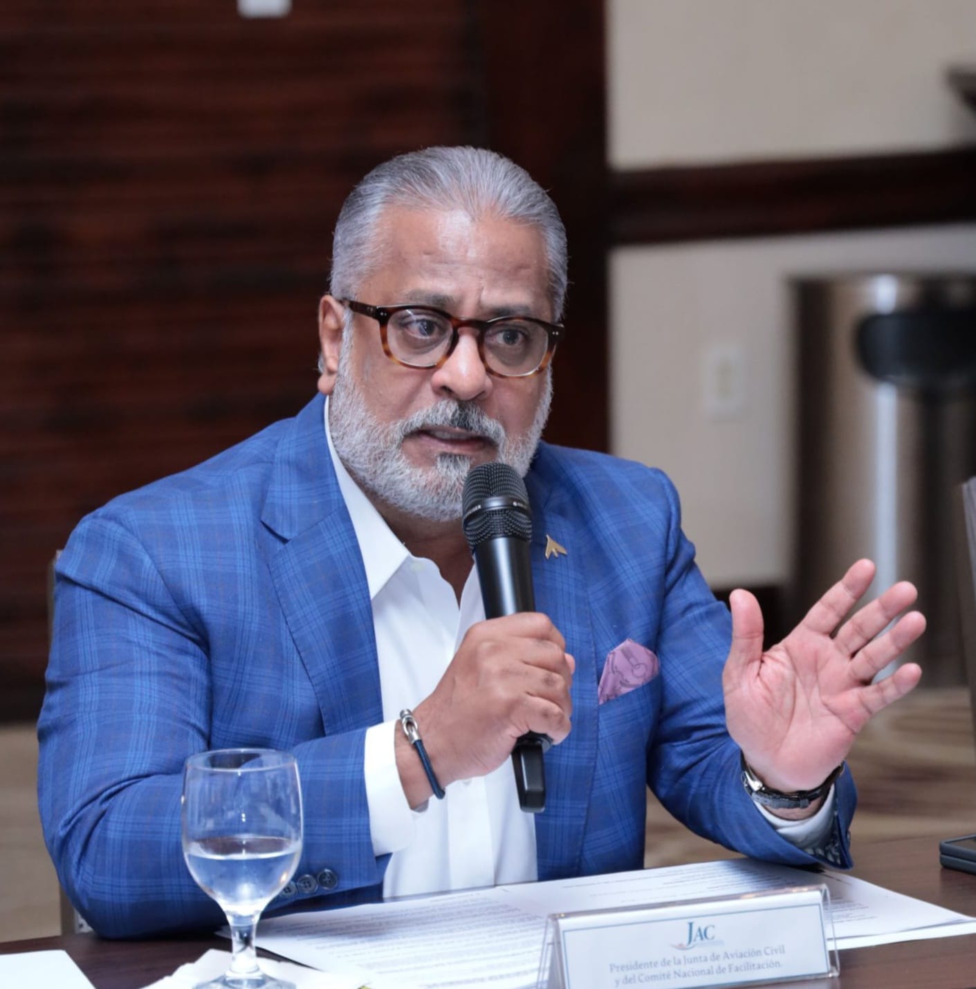 El pleno de la JAC conoce solicitudes de nuevas operaciones aèreas