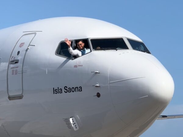 Arajet recibe sexto Boeing 737 Max 8,denominado "Isla Saona"