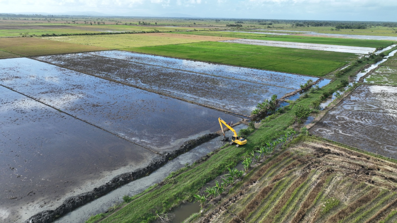 Segunda fase del proyecto Cañada Grande: Retirada exitosa de toneladas de desechos sólidos en San Francisco de Macorís, provincia Duarte