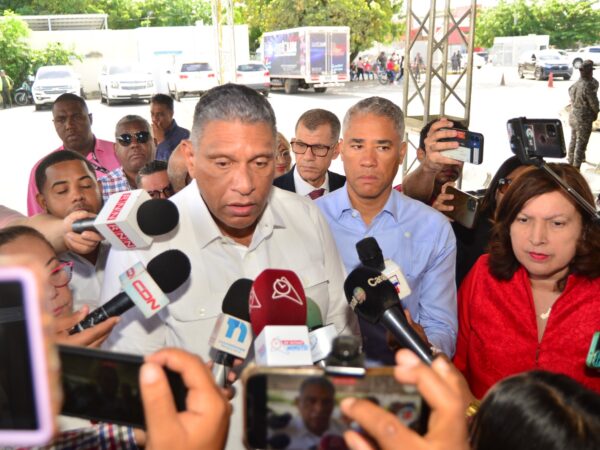 Jesùs Chu Vàsquez ministro de Interior y Policìa exhorta a Kiko la Quema a entregarse