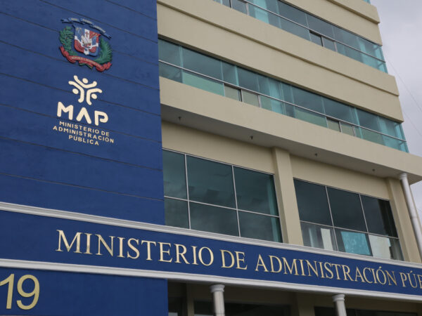 MAP establece cuáles servidores públicos deben solicitar licencia para asumir candidatura en elecciones