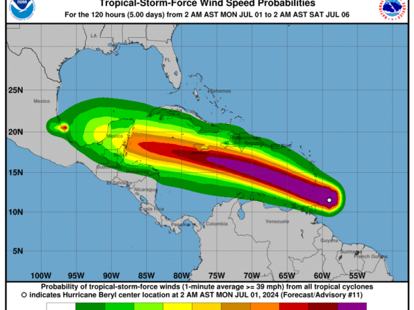 Peligroso huracàn Beryl amenaza a la Repùblica Dominicana