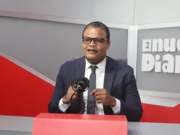 Abogado considera que Reforma Fiscal podrìa agravar economìa del paìs