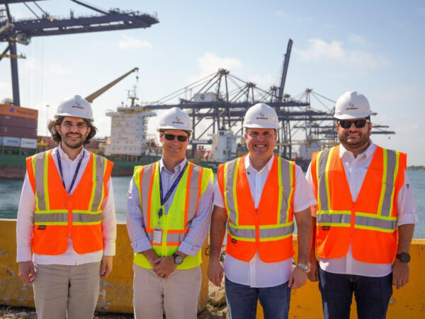 Autoridades de APORDOM realizan visita a instalaciones de DP world, en Punta Caucedo