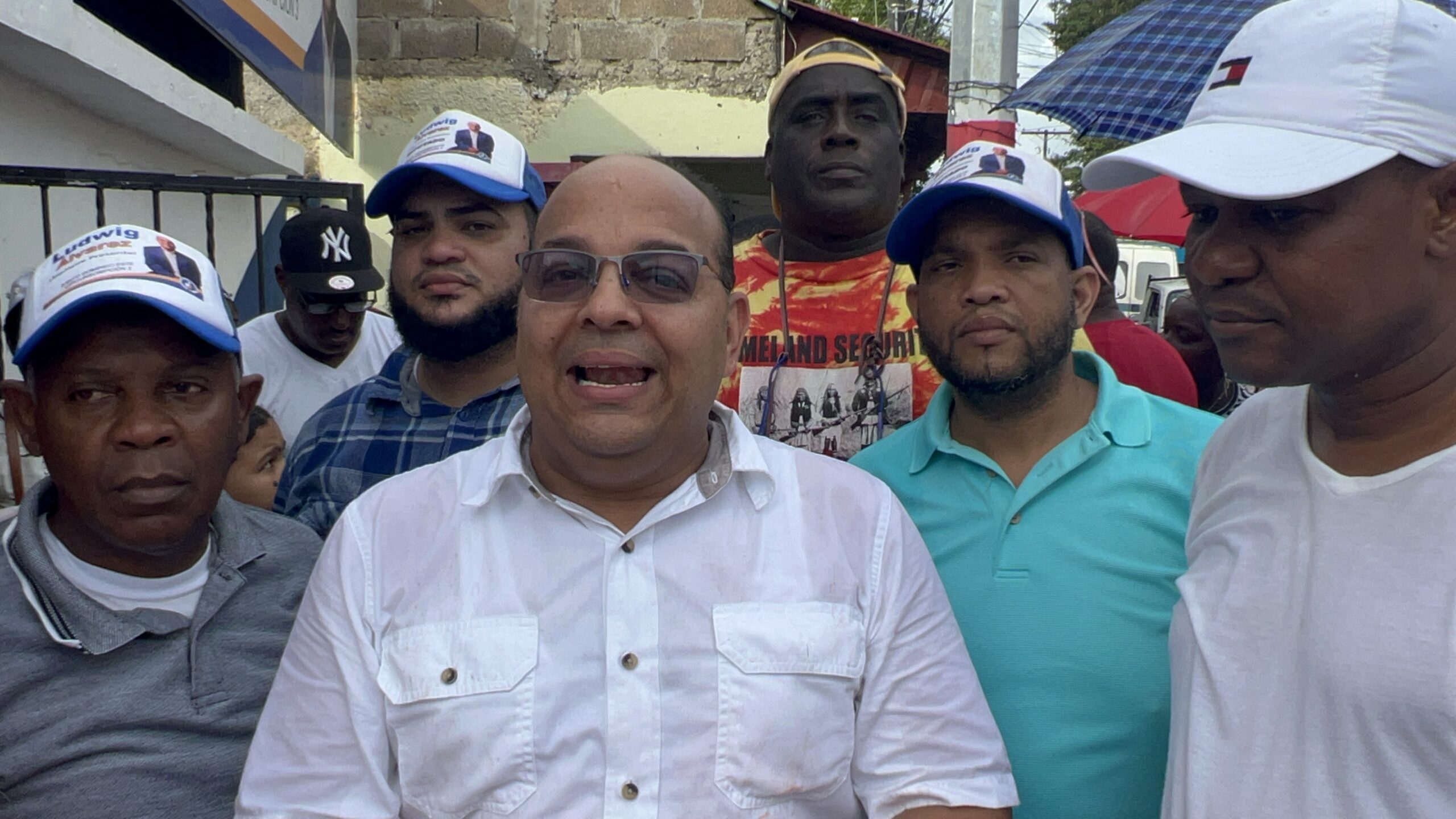 Dirigente del PRM apoya propuesta de que Abinader asuma presidencia de esa organizaciòn