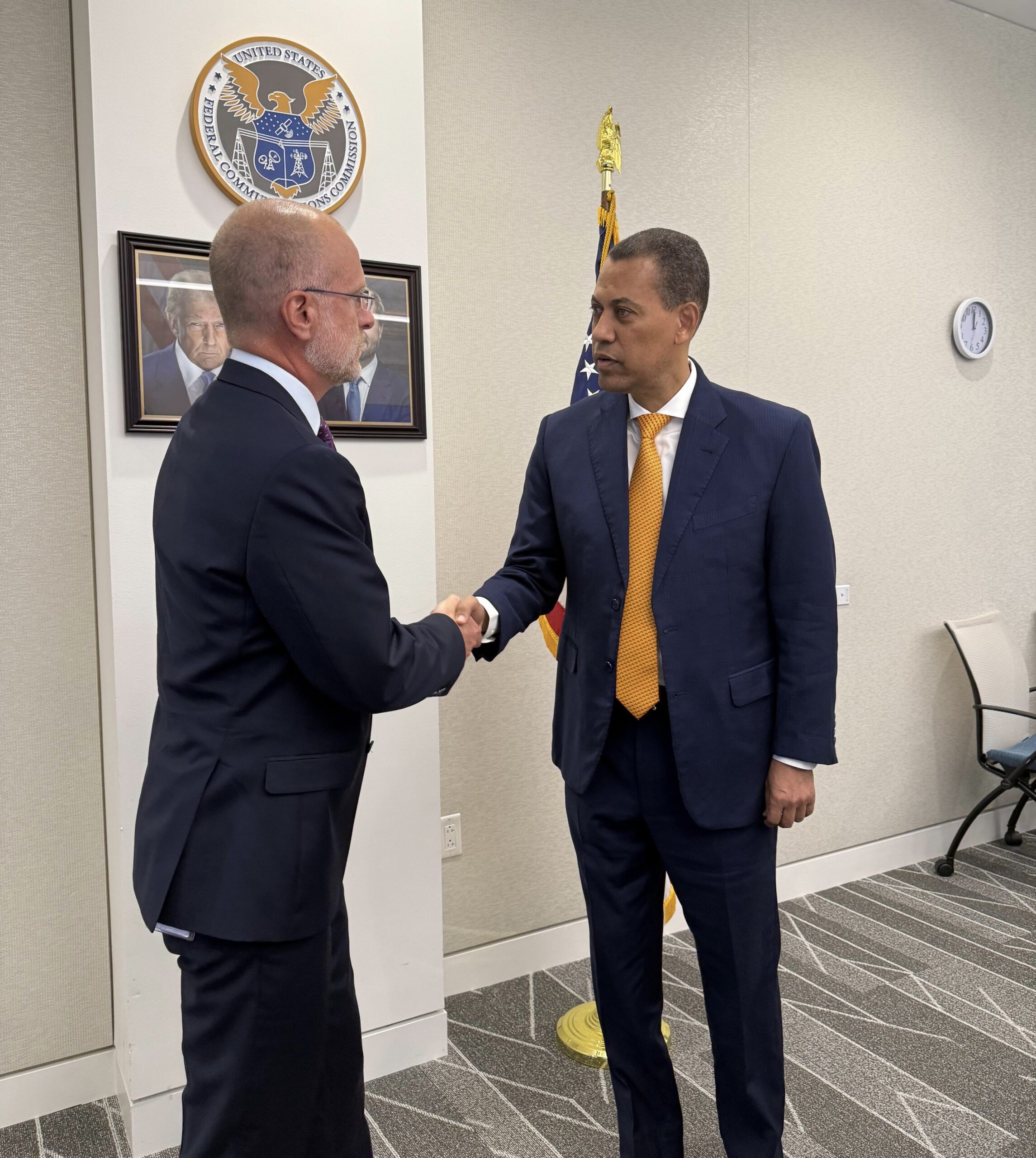 Presidente de INDOTEL visita la sede de la Comisiòn Federal de Comunicaciones FCC