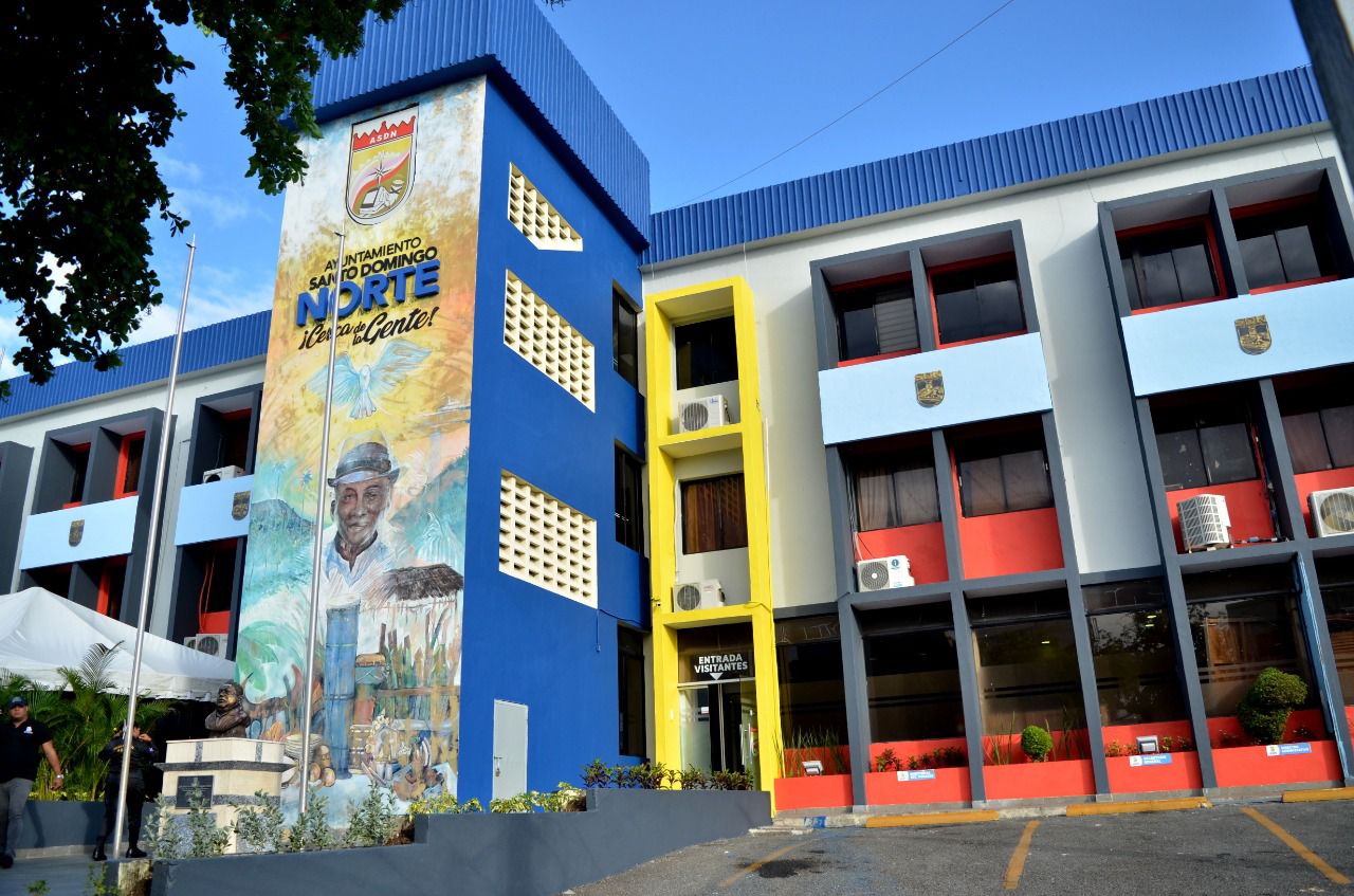 No se cumple propuesta aprobada que declara hijo distinguido y meritorio al rector de la UASD