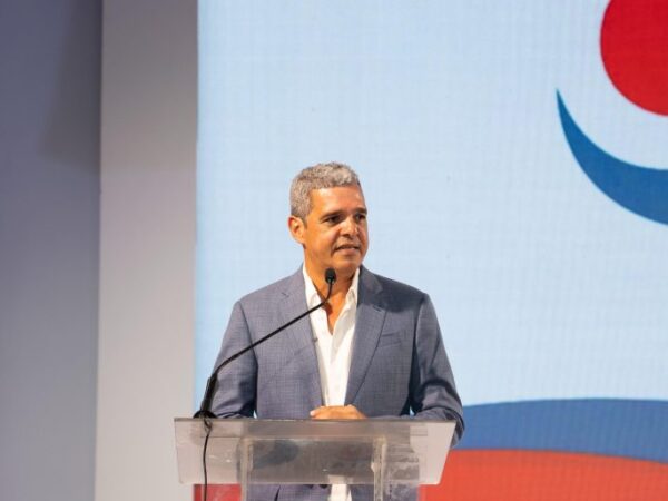 Presidente de Asociaciòn Dominicana de Avicultura dice hay suficiente producciòn de pollos