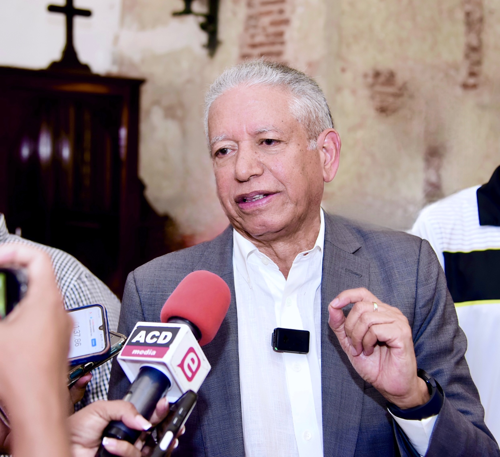 PRD denuncia que apagones y altos precios de la comida irritan poblaciòn