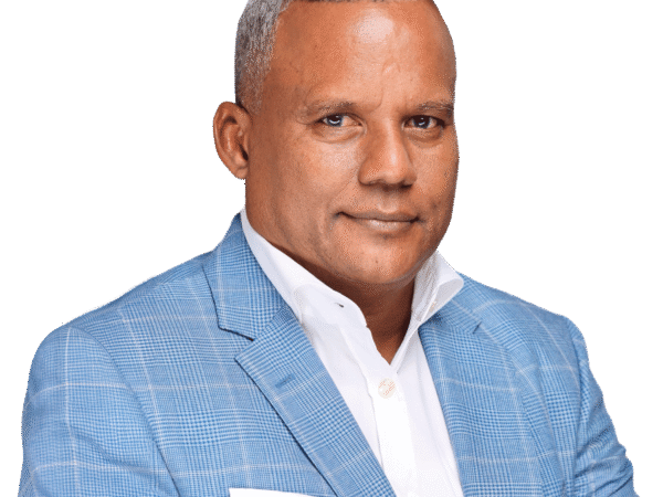 Alcalde de Boca Chica critica obras anunciadas por Ministro de Turismo en ese municipio