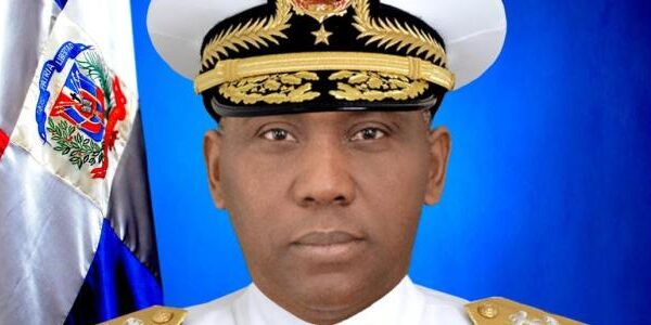 Presidente Lui Abinader nombre un nuevo comandante general en la Armada