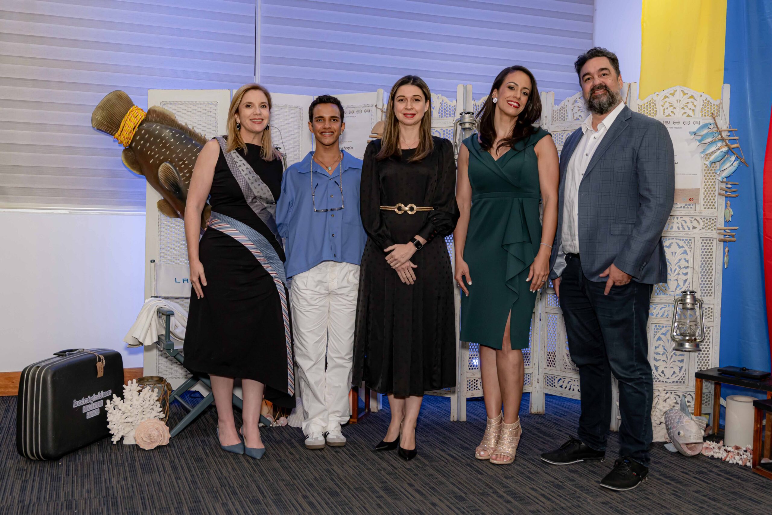 Embajada de Colombia y Larimar Films realizan proyecciòn espacial del Mero