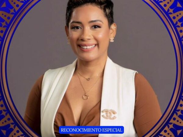 Premio la Flor reconoce trabajo y trayectoria de reconocida comunicadora y periodista Danylsa Vargas