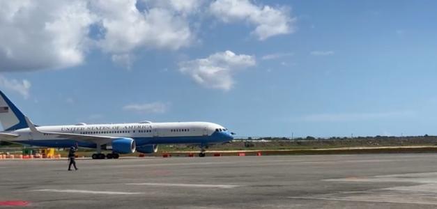 Llegò a la 1 y 19 minutos de la tarde al paìs el secretario de Guerra de los Estados Unidos