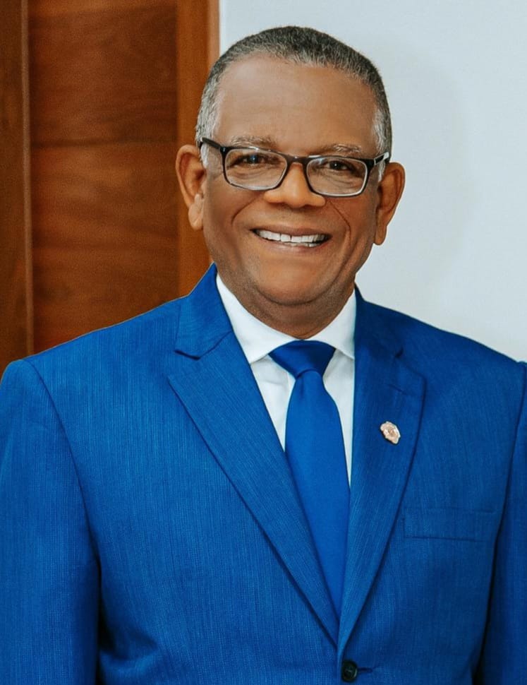 Ex-director de Migraciòn Venancio Alcàntara respalda posiciòn de Josè Ignacio Paliza