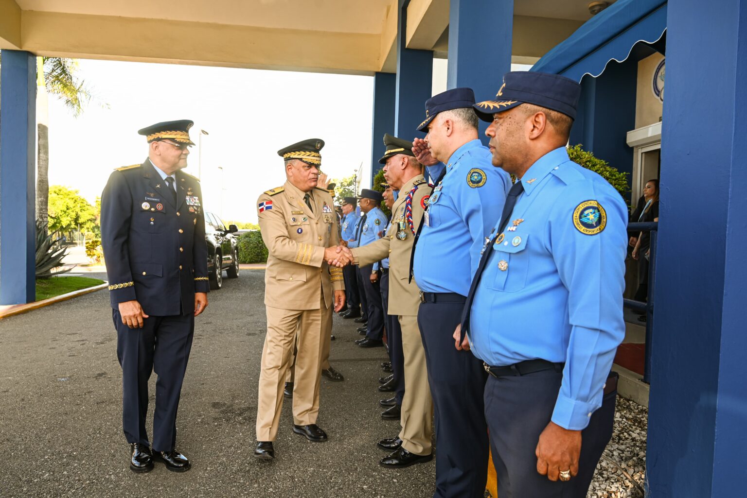 Ministro de Defensa encabeza Sesiòn Ordinaria del CONASAC en la sede del CESAC