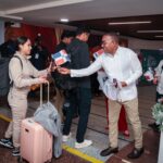 Departamento Aeroportuario da la bienvenida al Paìs a cientos de dominicanos residentes en el exterior con motivo de navidad