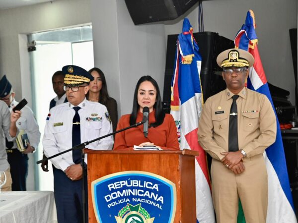 Faride Raful dice que investigaciones de muerte de menor en Los Mina continúan