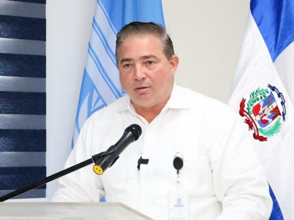 A valor de nuevo a Venezuela JAC reabre conectividad aérea con ese país y RD