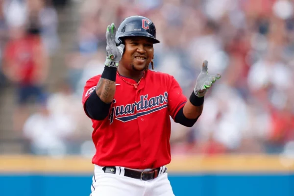 Jose Ramírez dice que quiere robarse ochenta bases en la presente temporada