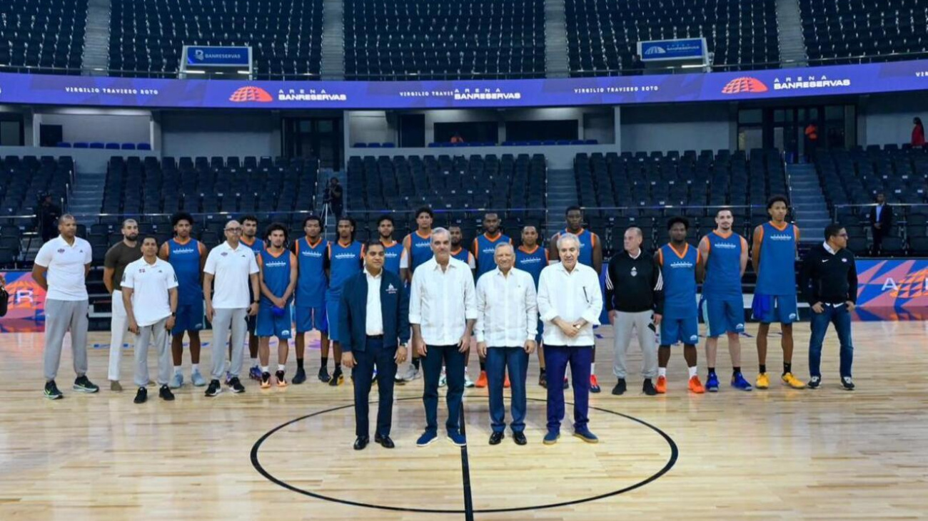 Presidente Abinader inaugura la remodelada Arena Banreservas Virgilio Travieso Soto