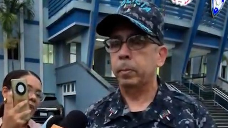 Policía interroga la joven que fue hallada con vida en apartamento donde mataron madre e hijo
