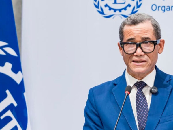 Ministro de Trabajo dice en OIT que el nuevo Código de Trabajo garantizará derechos, seguridad jurídica y competitividad