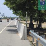 RD Vial coloca muros que buscan controlar el acceso al parque de La Caleta próximo al peaje