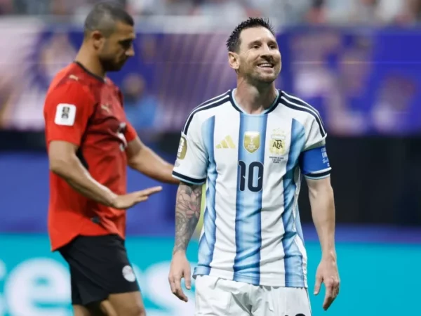 Leo Messi quiso guardar para sí sus últimos instantes en el Mundial