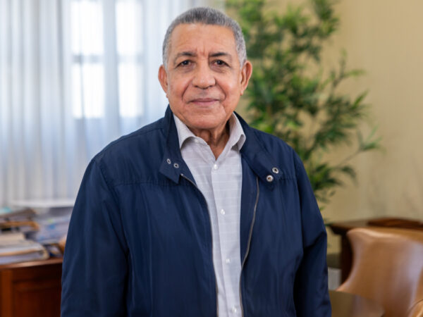 Gobierno garantiza cobertura de docentes para el nuevo año escolar