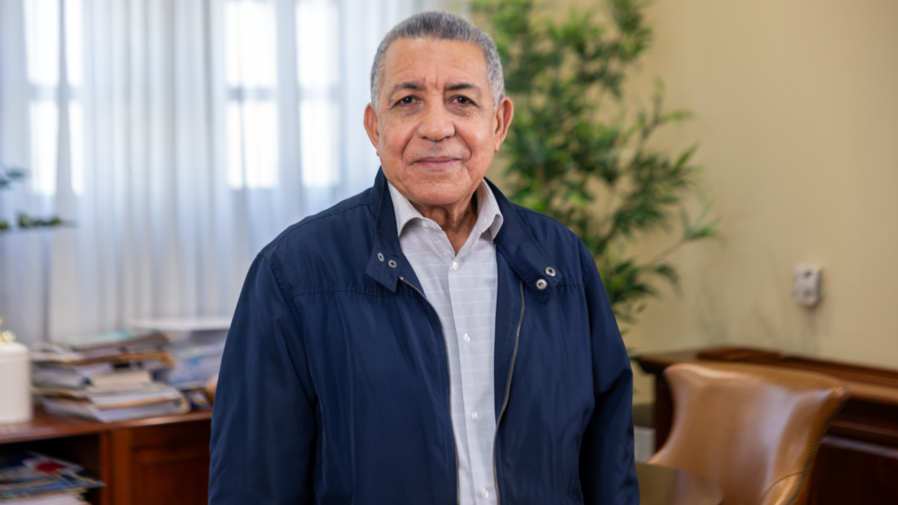 Gobierno garantiza cobertura de docentes para el nuevo año escolar