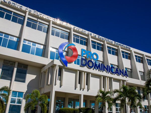 Exportaciones dominicanas alcanzan récord de USD9,277.0 millones
