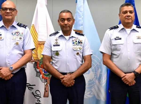 CESAC realiza ceremonia de traspaso de mando