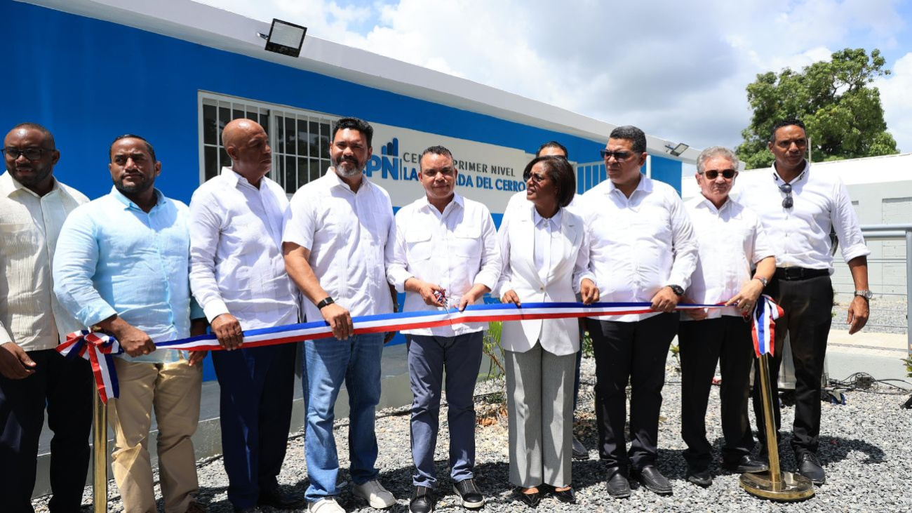 SNS entrega remozado Centro de Primer Nivel Llanada del Cerro, en Higüey