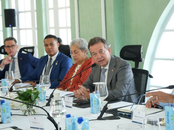 Canciller Bisonó encabeza primera reunión para la implementación del Decreto núm. 166-26, sobre Puertos Secos Fronterizos