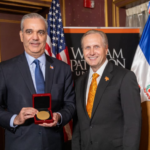Presidente Luis Abinader recibe la Medalla Presidencial de William Paterson University