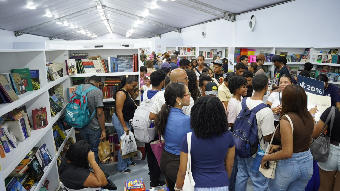 Gran asistencia marca el primer día de la Feria Internacional del Libro Santo Domingo 2026